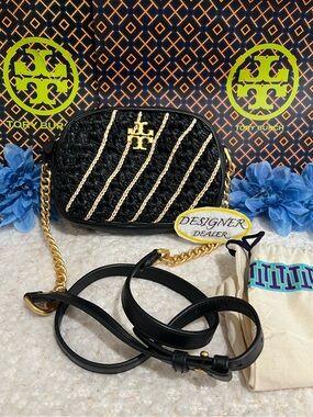 Tory Burch Kira Crochet Raffia Small Camera Bag Crossbody EUC!